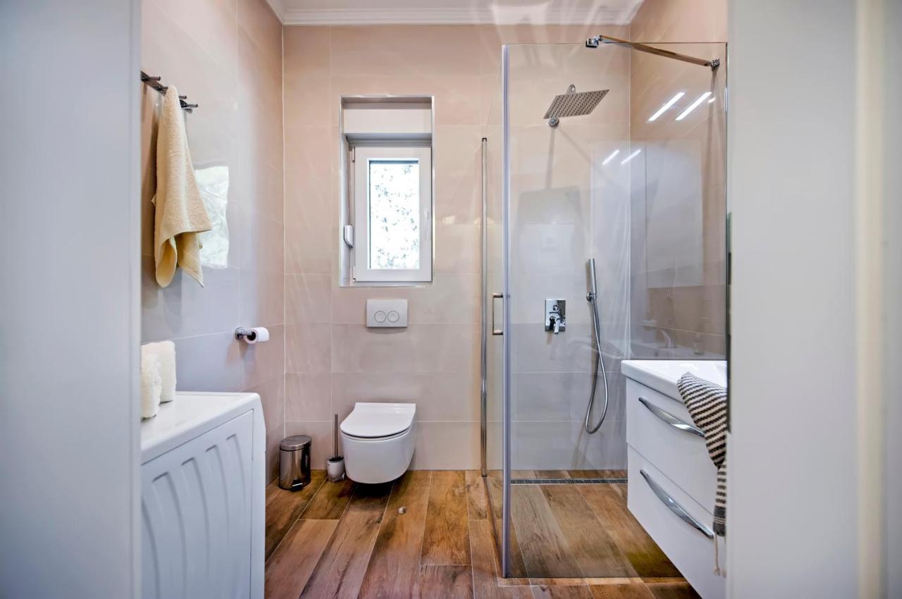 Apartmani Brajkovic Rovigno Esterno foto