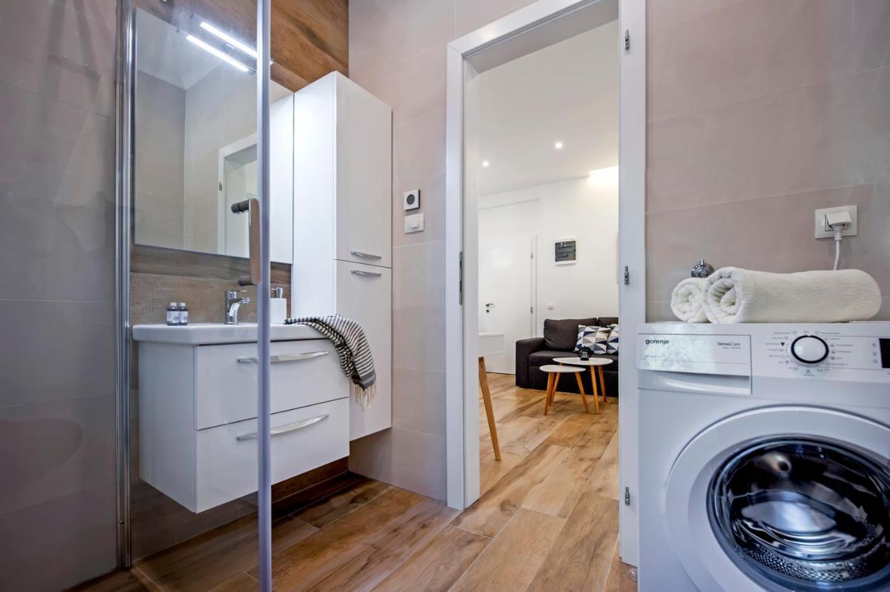 Apartmani Brajkovic Rovigno Esterno foto