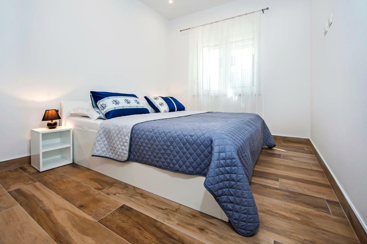 Apartmani Brajkovic Rovigno Esterno foto