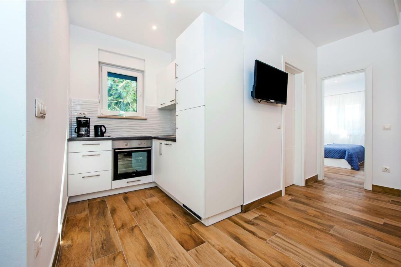 Apartmani Brajkovic Rovigno Esterno foto