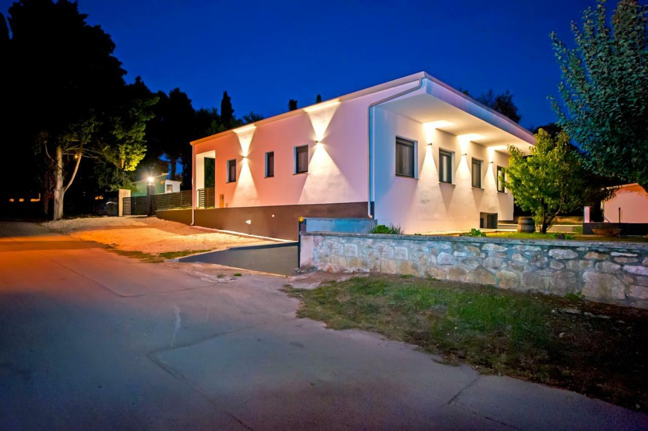 Apartmani Brajkovic Rovigno Esterno foto